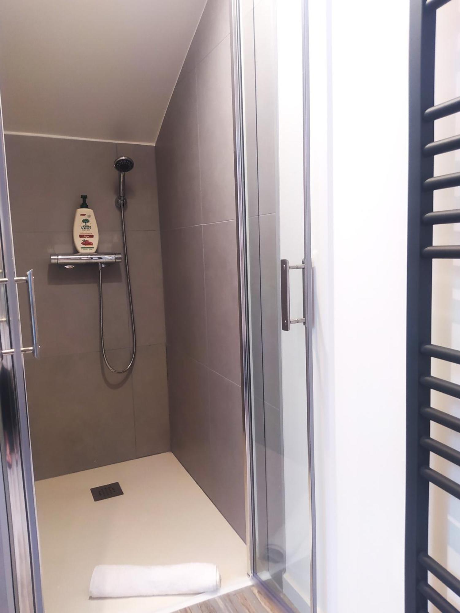 Suite Mansardee Independante, 25Min Lyon-Villefranche Chazay-d'Azergues Екстер'єр фото